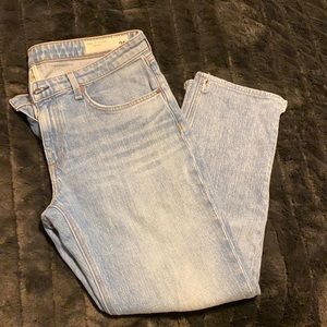 Rag and Bone Dre Low-Rise Slim Boyfriend cut